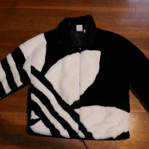 2 Mens Large Adidas SUPER SOFT Logo Faux Fur Firebird Jacket Coat & T Shirt - Picture 5 of 9